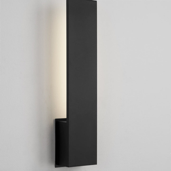 ICON CCT Wet Sconce - Black | Coastal/Marine Grade