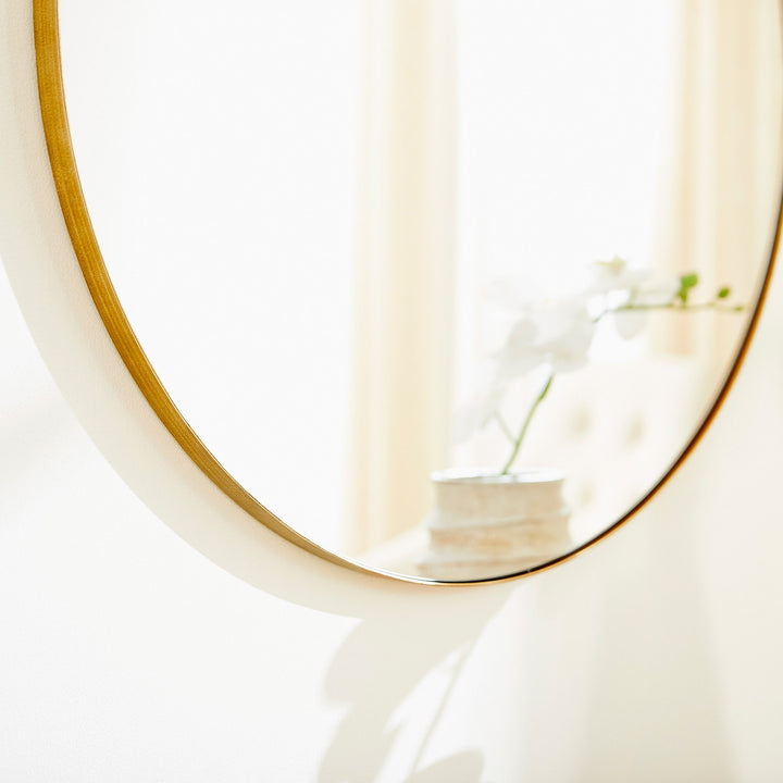 30" Round Mirror  - Gold