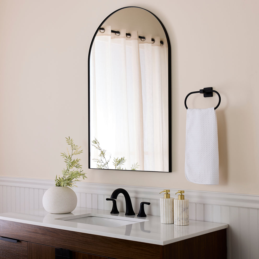 24"x38" ARCH Mirror - Matte Black
