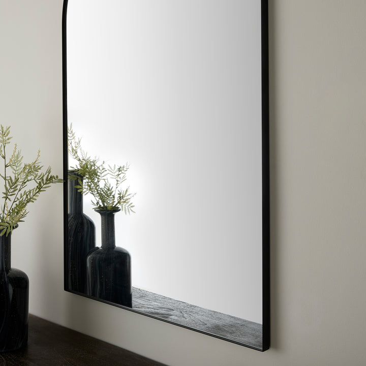 29"x46" ARCH Mirror - Matte Black