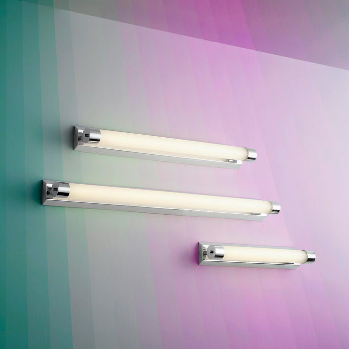 SKYLINE 36" One 21 Watt Vanity - Polished Chrome