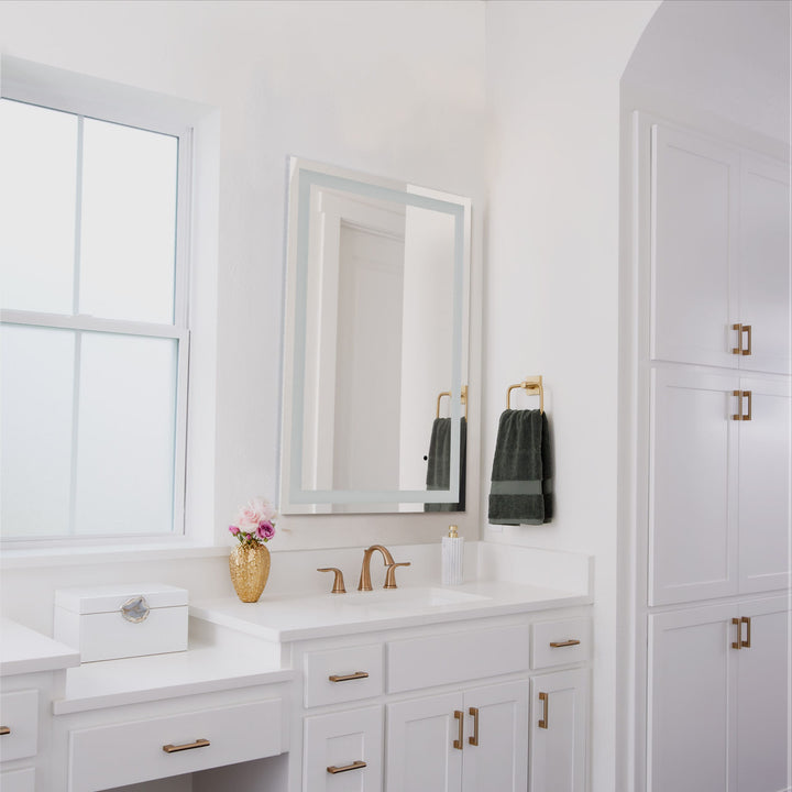MIMIC 30"x40 Lighted Mirror - Mirrored Glass