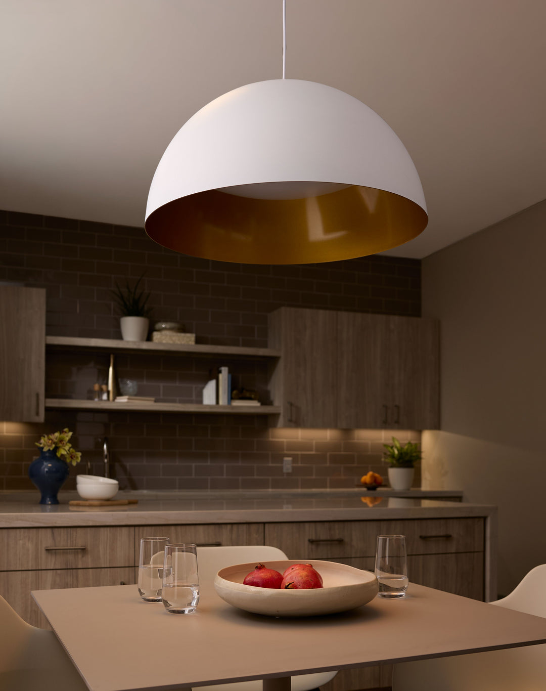 LUCCI 23" Pendant -3000k- White/Industrial Brass