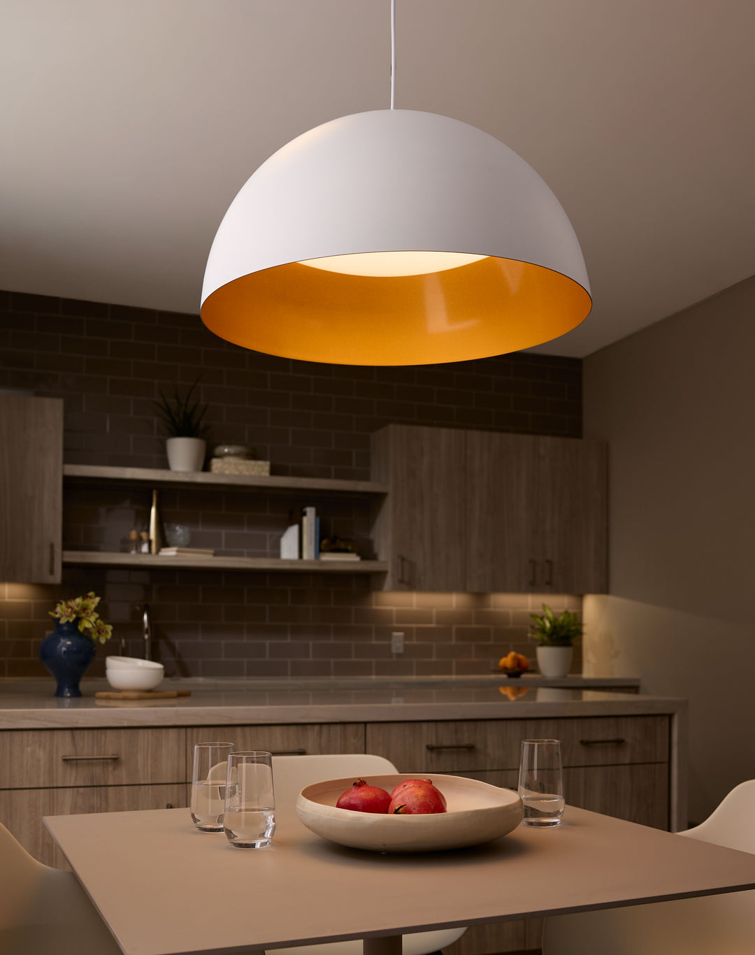 LUCCI 23" Pendant -3000k- White/Industrial Brass