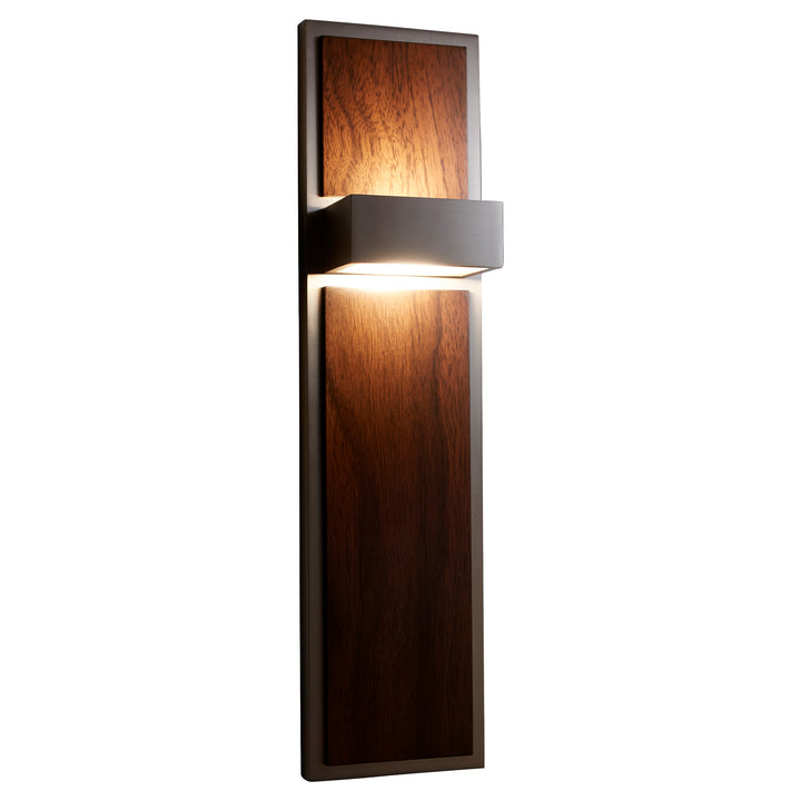 GUAPO  Wall Sconce -3000k- Satin Nickel