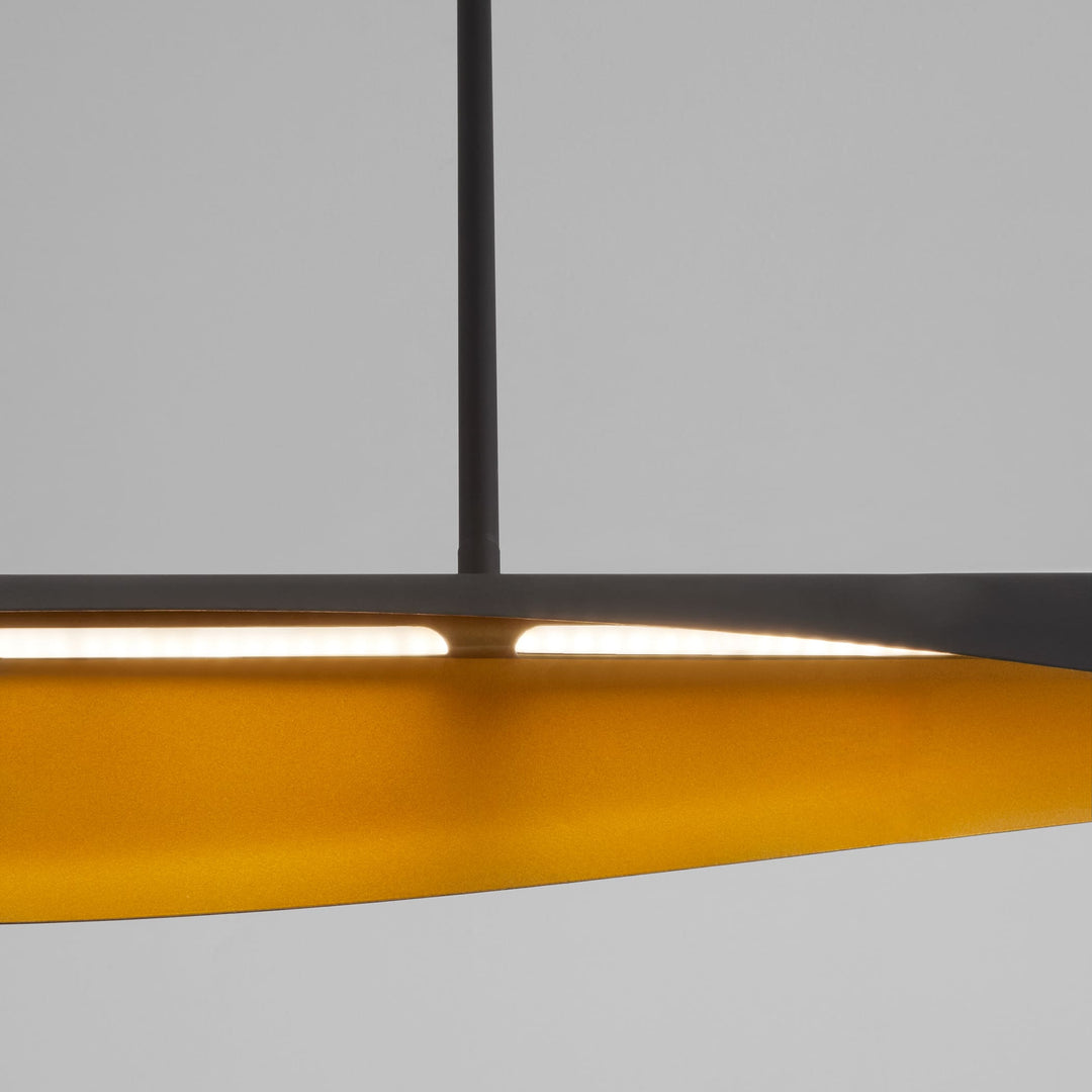 PIVOT CCT Linear - Black/Aged Brass