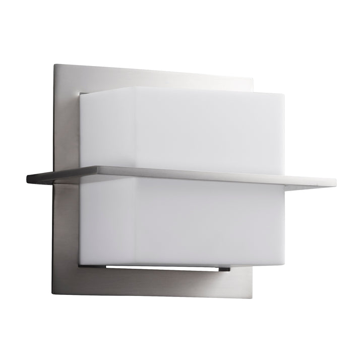 METRIX Wall Sconce -2700k- Satin Nickel