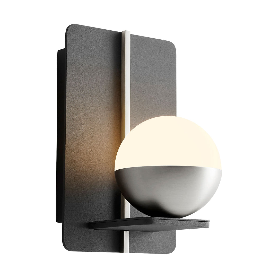 IOTA Wall Sconce -3000k- Black/Satin Nickel