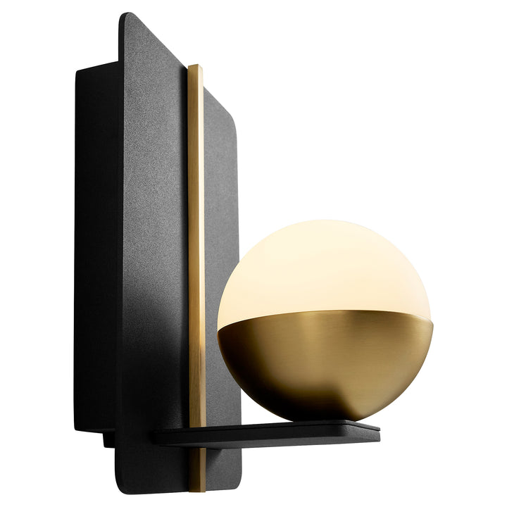 IOTA Wall Sconce -3000k- Black/Aged Brass