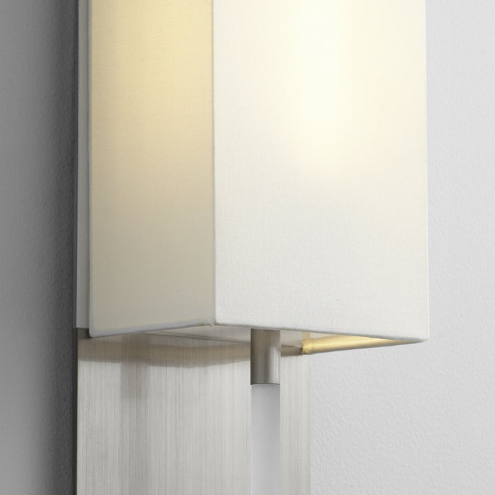 EPOCH Fabric Wall Sconce -3000k- Satin Nickel