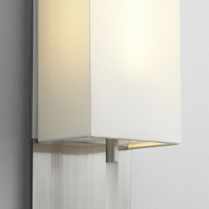 EPOCH Fabric Wall Sconce -3000k- Satin Nickel