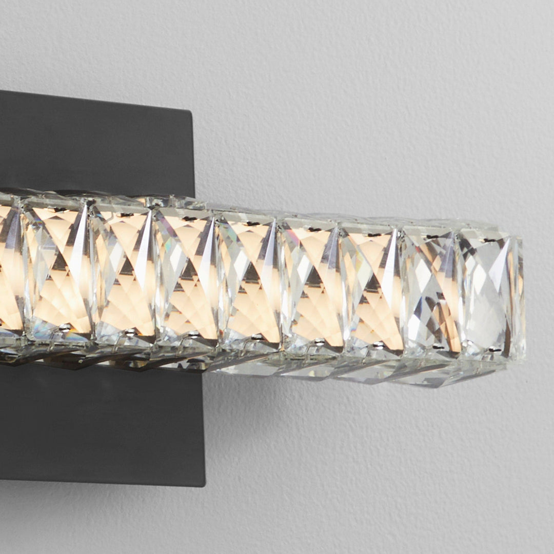 ELAN 15" CCT LED Wall Mount - Black