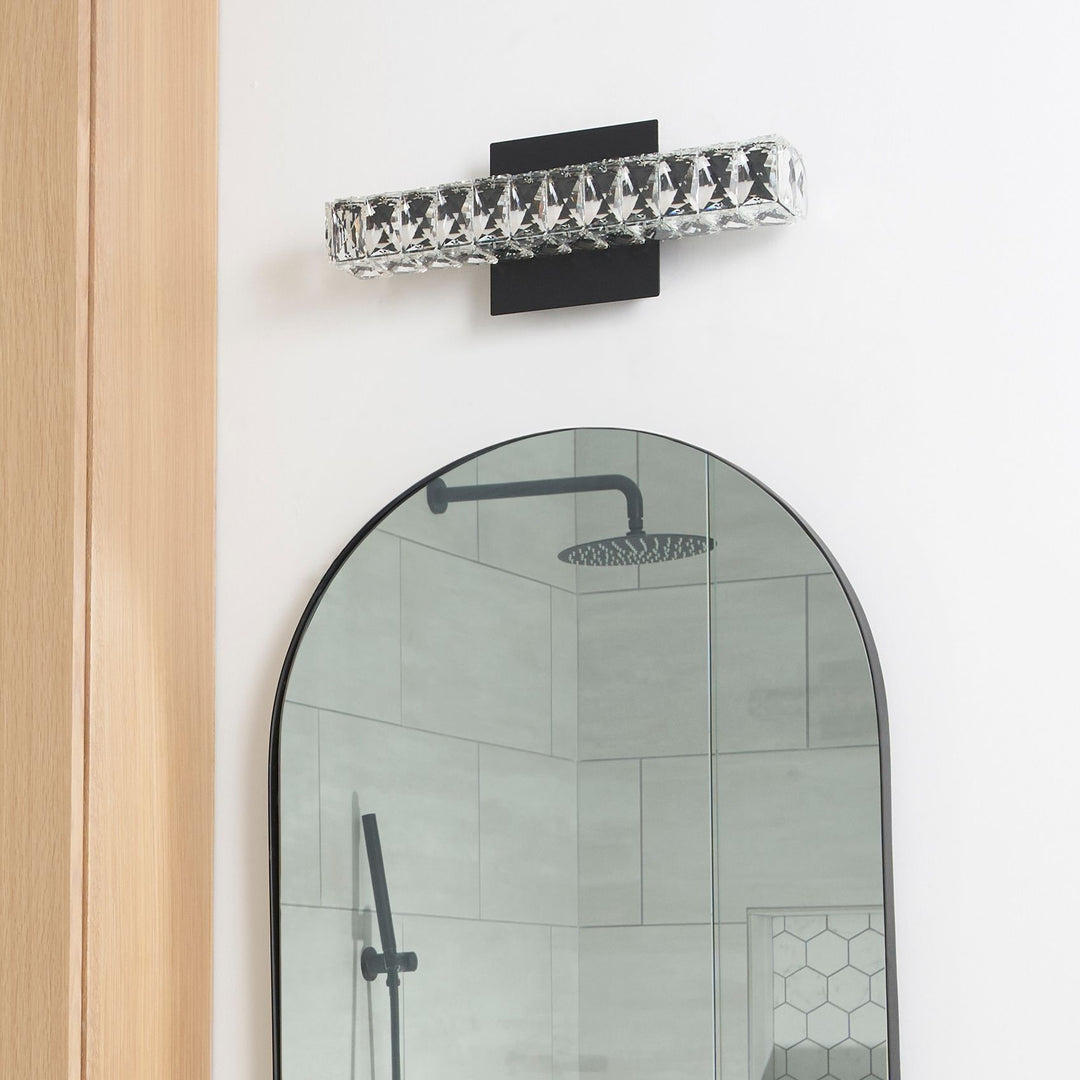 ELAN 15" CCT LED Wall Mount - Black