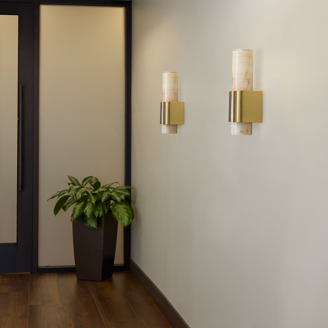 VIRTUE 1 Light CCT Sconce