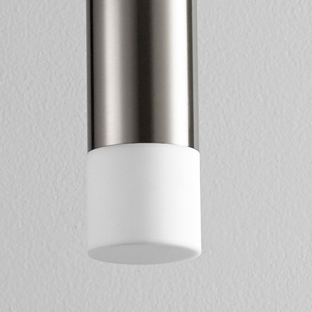 MAGNETA Small Acrylic Pendant -3000k- Satin Nickel