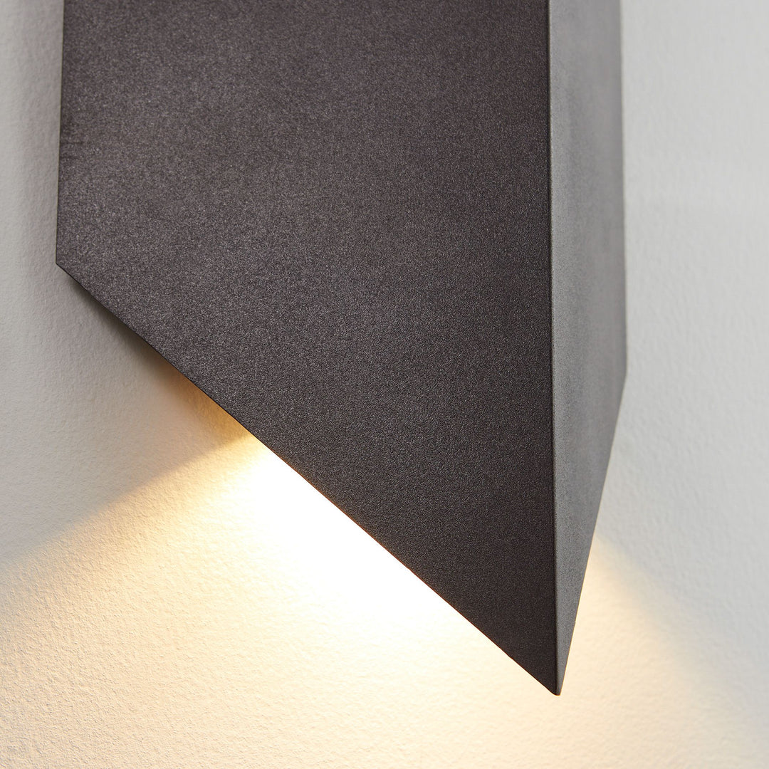 MOTTO Coastal Grade WET LED Sconce - Black | Coastal/Marine Grade