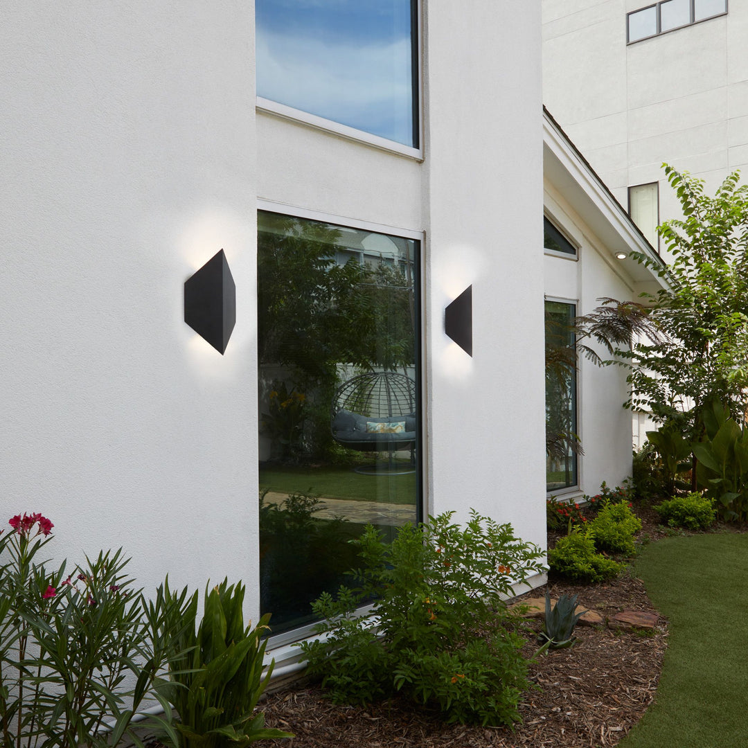 MOTTO Coastal Grade WET LED Sconce - Black | Coastal/Marine Grade