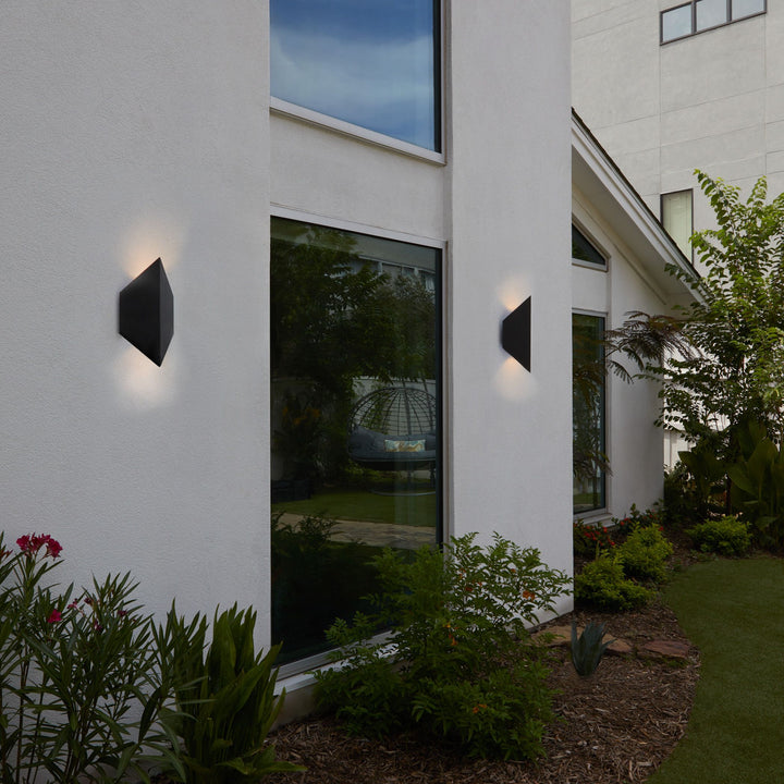MOTTO Coastal Grade WET LED Sconce - Black | Coastal/Marine Grade