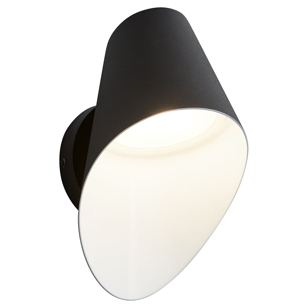 LOTTIE Coastal Grade WET LED Sconce - Black | Coastal/Marine Grade