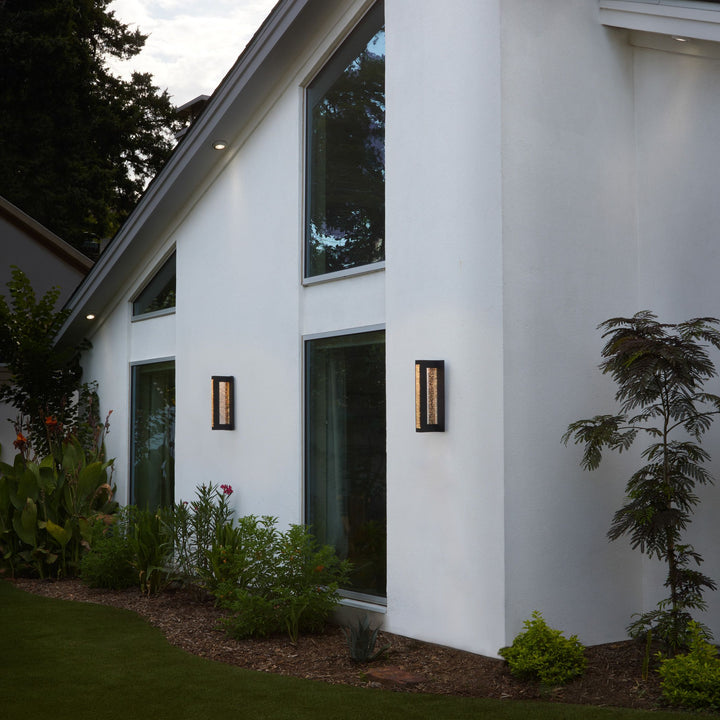 TAURUS 18" Wall Sconce -3000k- Black