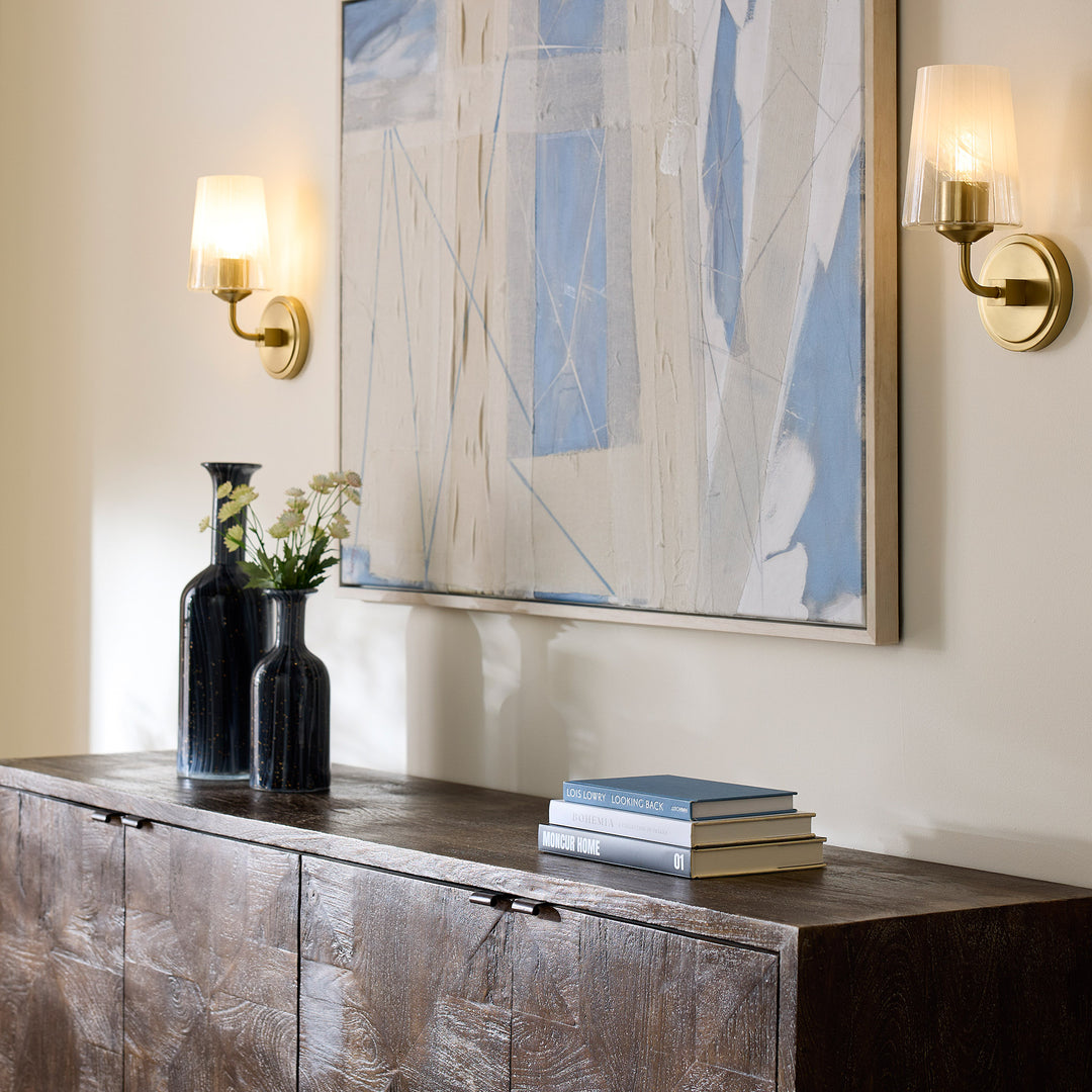 PROVIDENCE 1 Light Wall Mount - Aged Brass