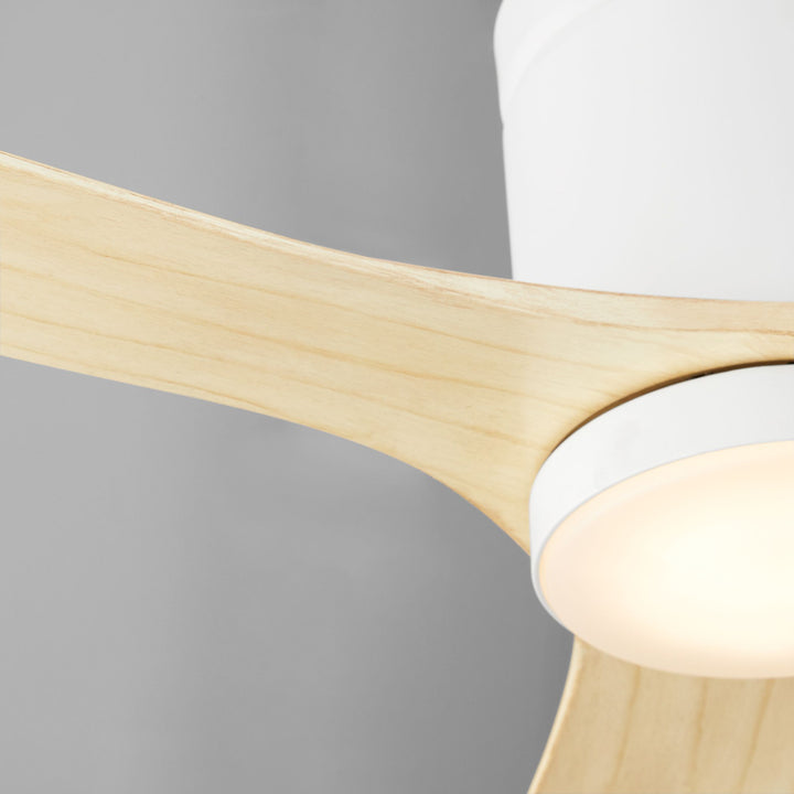 DAYTON 3 Blade Hugger - Studio White