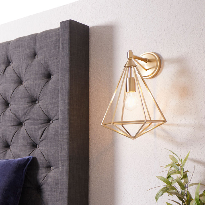 BENNETT 1 Light Wall Mount - Aged Brass