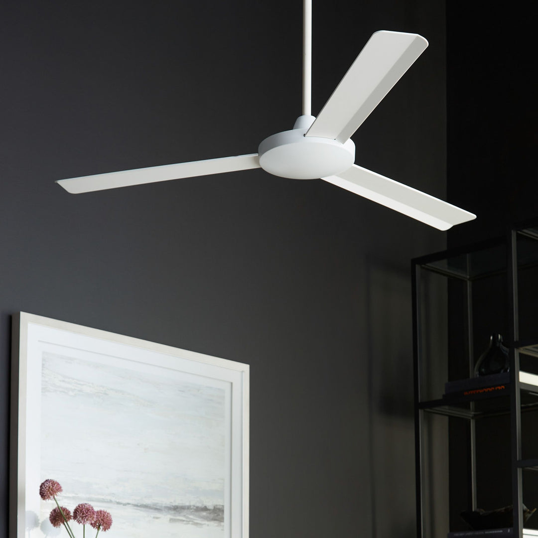 Aerovon 52-in 3 Blade Studio White Soft Contemporary Ceiling Fan