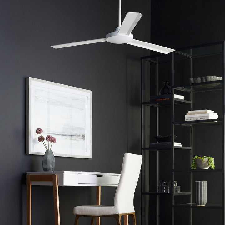 Aerovon 52-in 3 Blade Studio White Soft Contemporary Ceiling Fan