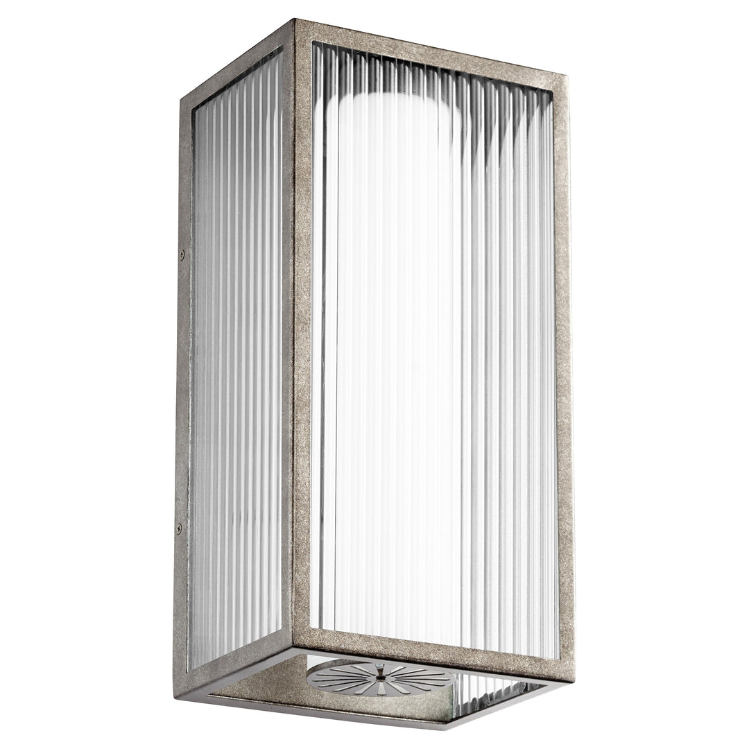 MAESTRO 8" Lantern - Weathered Zinc
